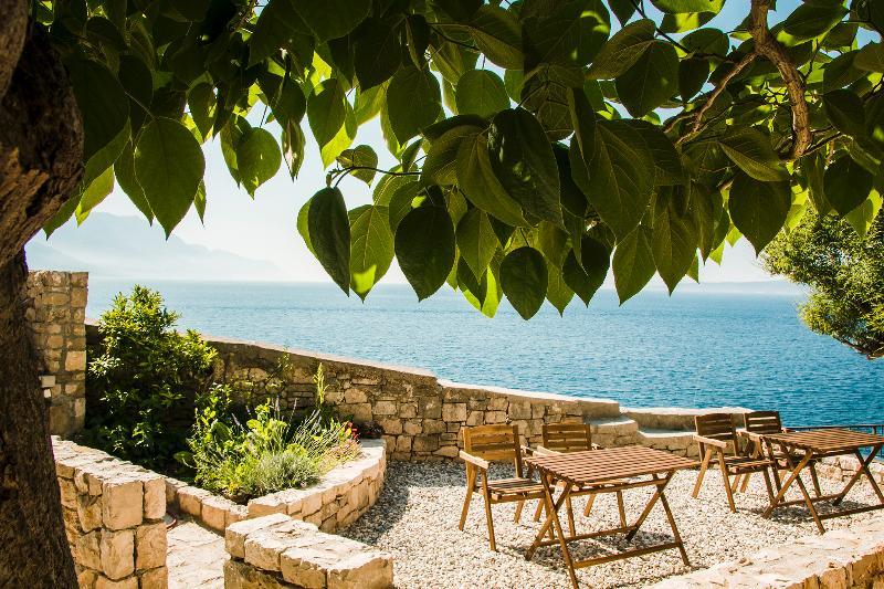 Stone Lady - Holiday Home أوميس المظهر الخارجي الصورة